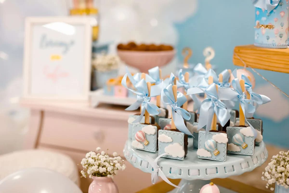 7 ideas de pasteles para baby shower que se van a robar las miradas